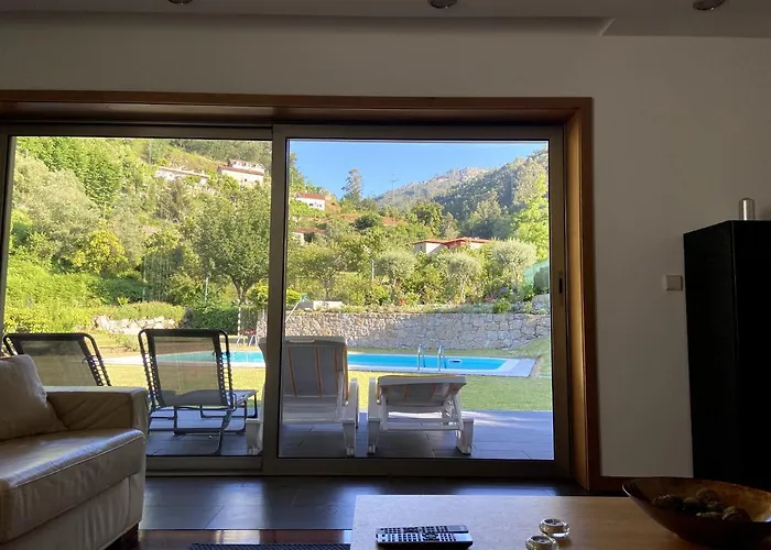 Feriehus Casa Vale Da Cortinha - Near Geres *